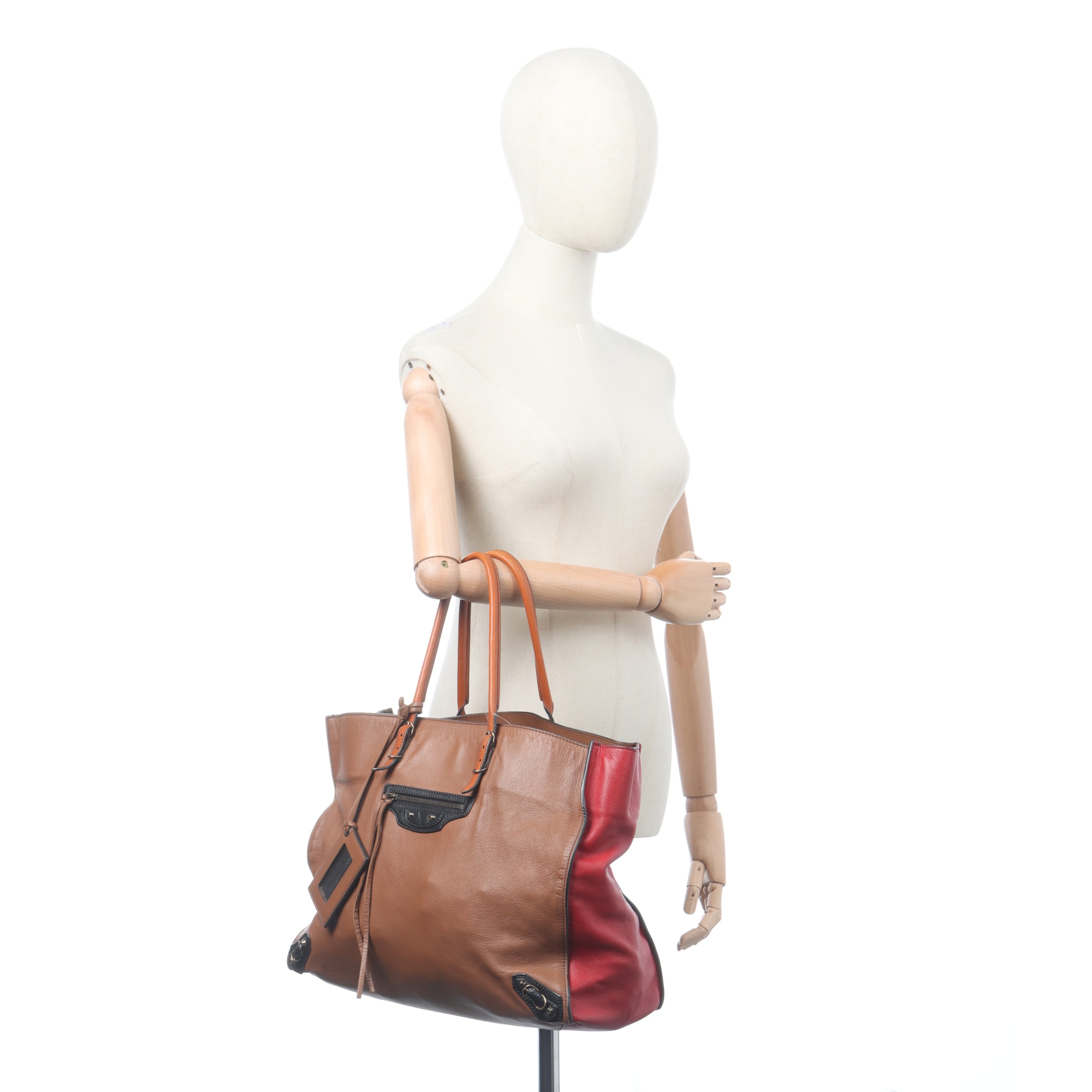 Balenciaga Bag in One size in Brown