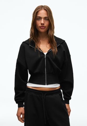 Giacca di felpa di Bershka in nero: frontale