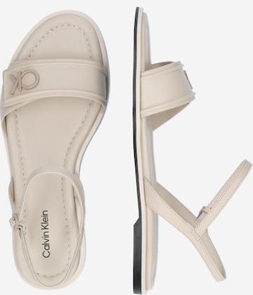 Calvin Klein Štandardný strih Remienkové sandále - Sivá