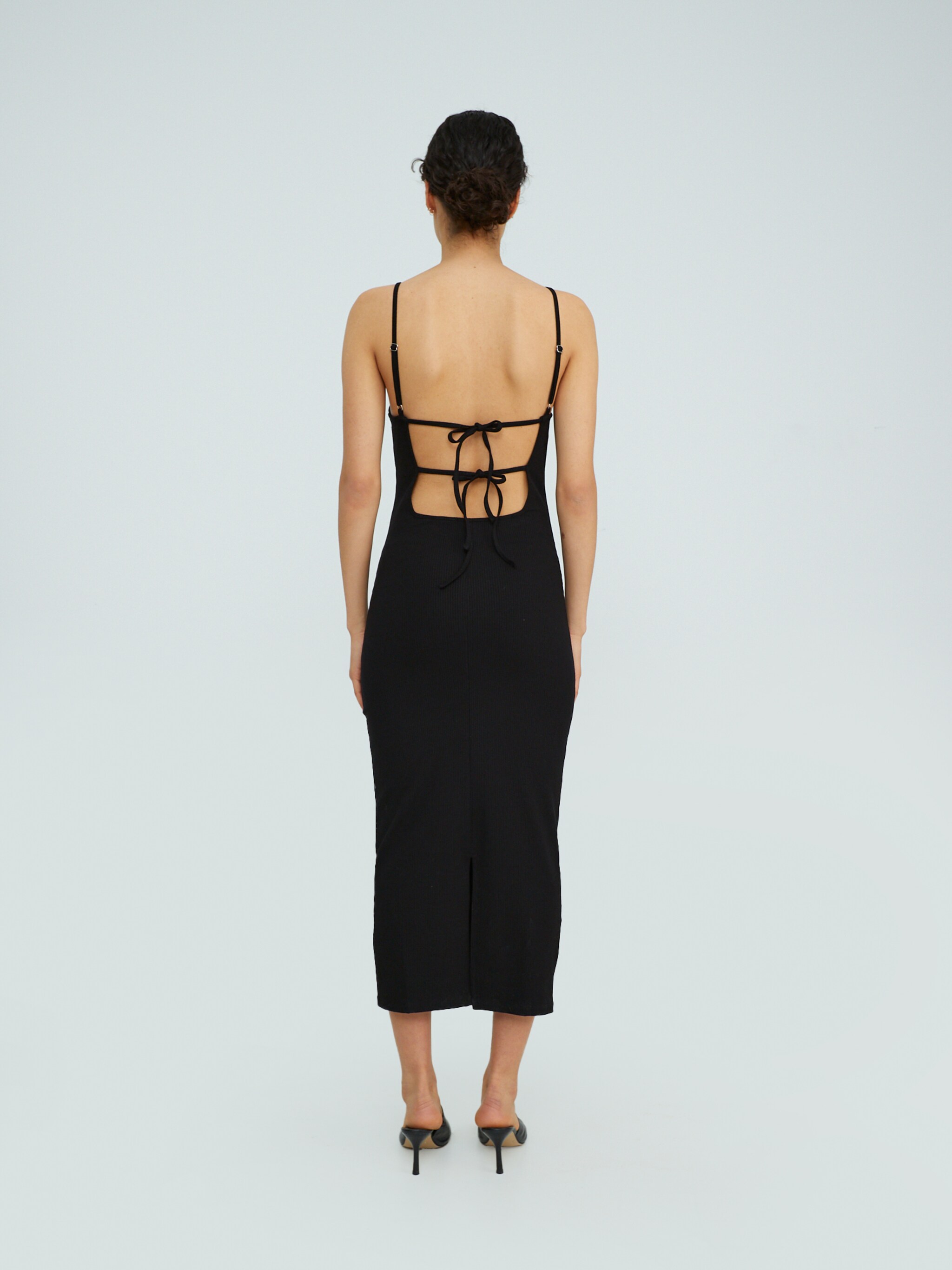 EDITED Producten Jurk 'Nicki' Zwart