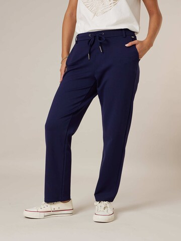 Pantalon 'VANIDA' Deeluxe en bleu : devant