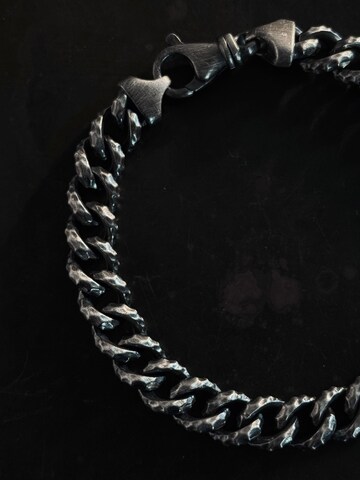 Braccialetto 'CRUMPLED' di REYTEL in argento