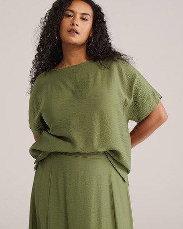 T-shirt WE Fashion en vert : devant