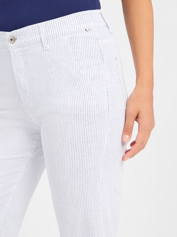 Bootcut Pantalon 'Maine S' BRAX en blanc