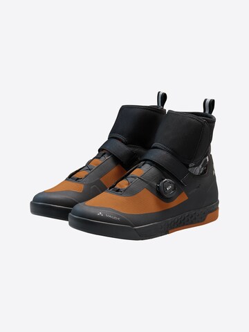VAUDE Athletic Shoes 'AM Moab Mid Winter STX' in Brown