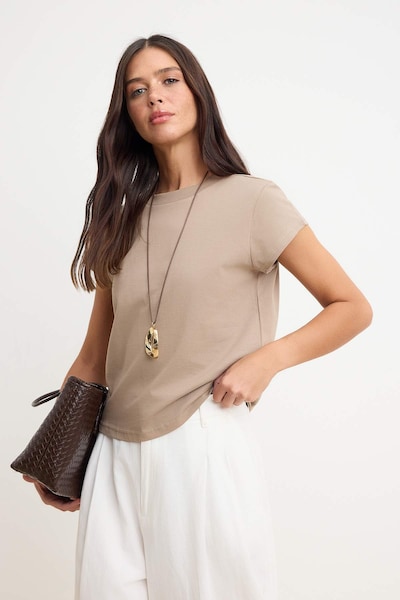 Trendyol T-shirt i XS i taupe, Produktvy