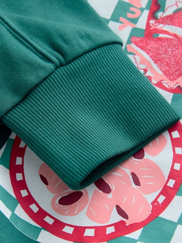 Next Majica 'Alex Palmer x Fun Picnic' | zelena barva