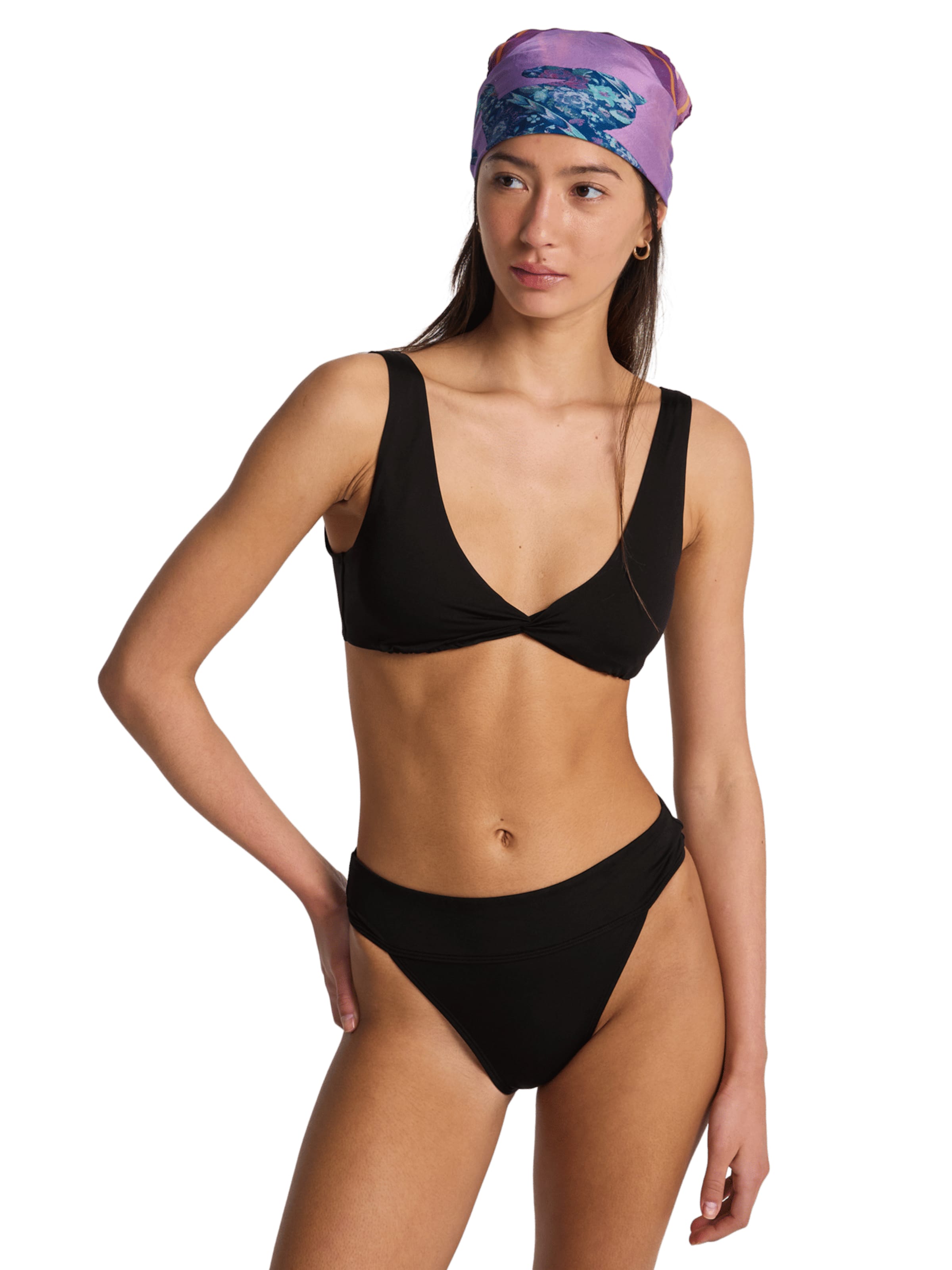 BILLABONG Triangle Bikini Top 'Sol Searcher' in Black: front