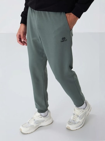 Regular Pantalon Tommy Life en vert : devant
