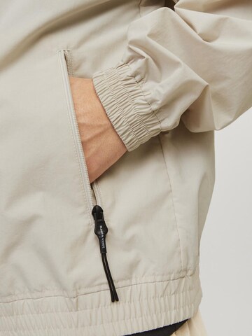 JACK & JONES Tussenjas in Beige