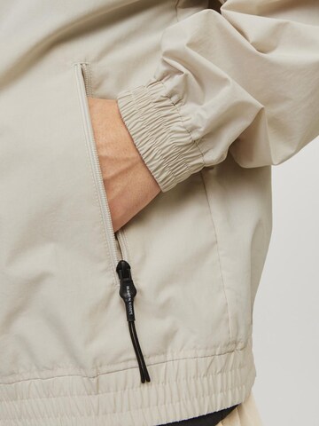 JACK & JONES Between-Season Jacket in Beige