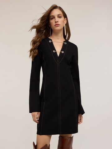 MOTIVI Kleid‌‌‌ in Schwarz