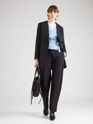 Cardigan & Other Stories en bleu