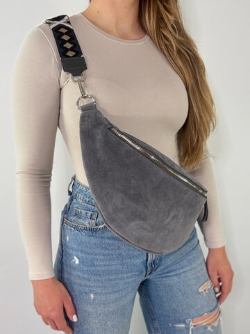 lePelou Fanny Pack 'TRAMA' in Grey