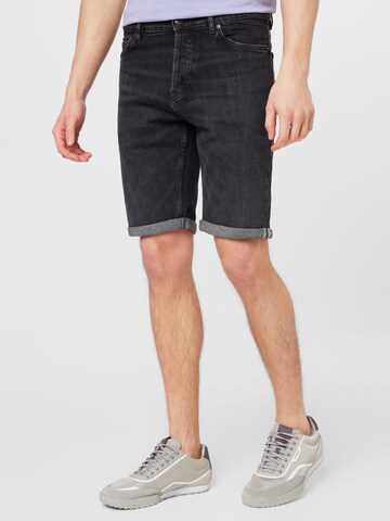 HUGO Shorts in Grau: predná strana