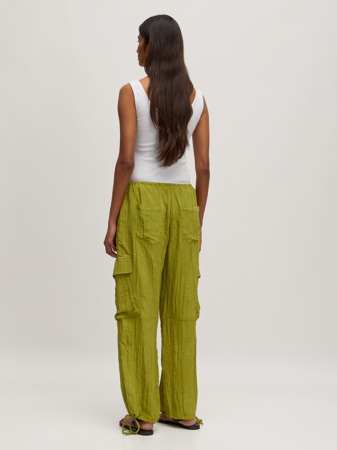 EDITED Pantalón cargo 'Fides' verde