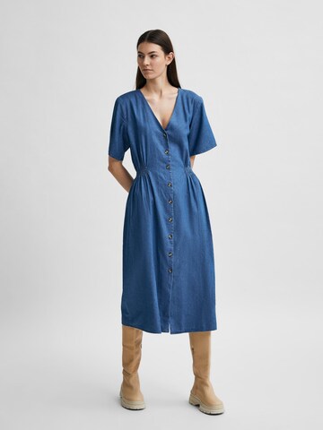 Robe-chemise 'Clarisa' SELECTED FEMME en bleu : devant