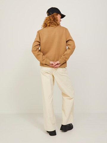 JJXX Sweatshirt 'Abbie' in Brown