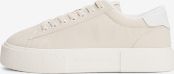 Sneaker low de la Tommy Jeans pe bej: față