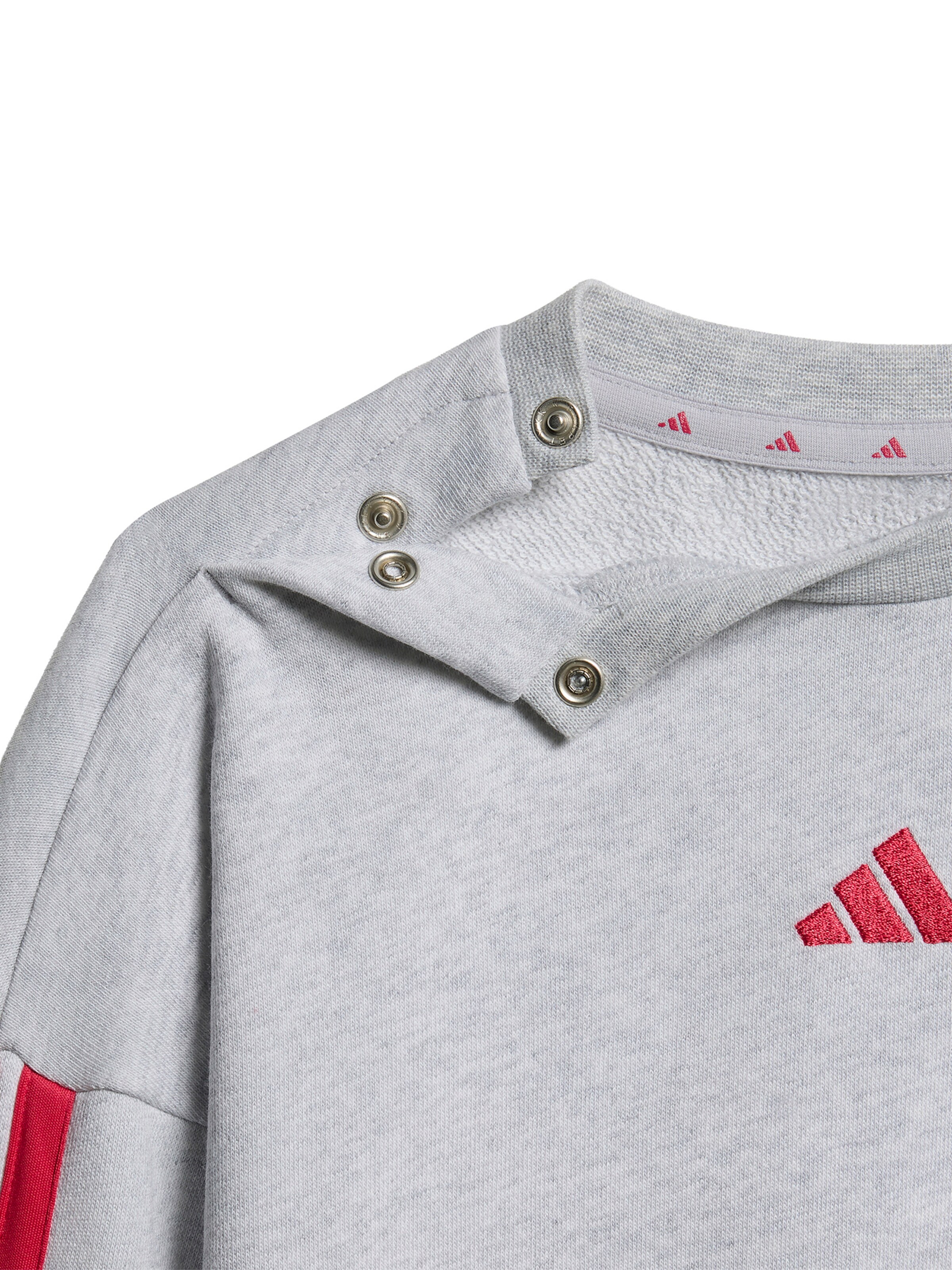 ADIDAS SPORTSWEAR Тренировочный костюм 'Essentials' в Серый