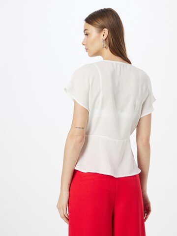 ABOUT YOU - Blusa 'Monique' en blanco