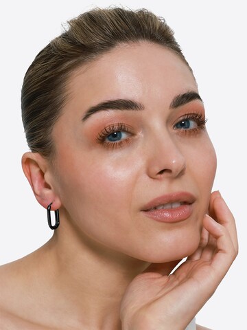 Boucles d'oreilles 'Hevia' Heideman en noir : devant