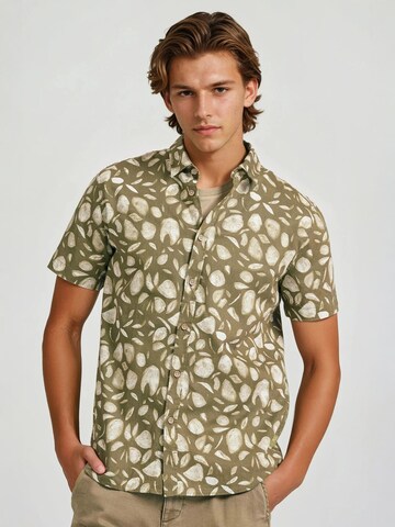 Funky Buddha Regular fit Overhemd in Groen: voorkant