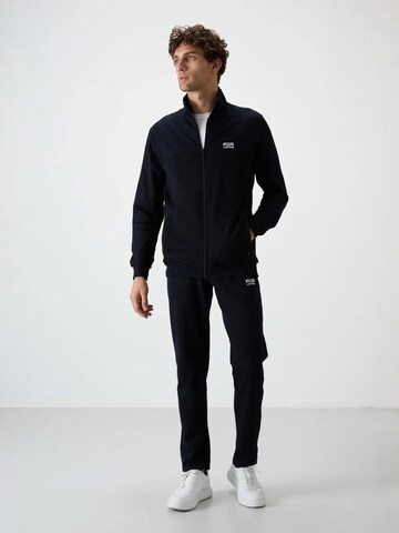 Tommy Life - Fato de jogging em preto: frente