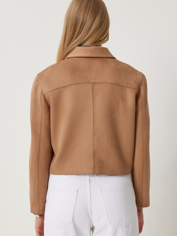 Happiness İstanbul Přechodná bunda – hnědá