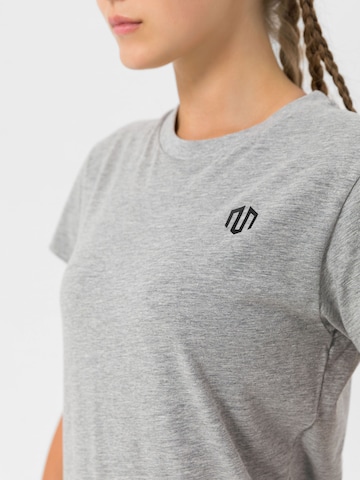 MOROTAI Shirt 'BRAND BASIC' in Grau