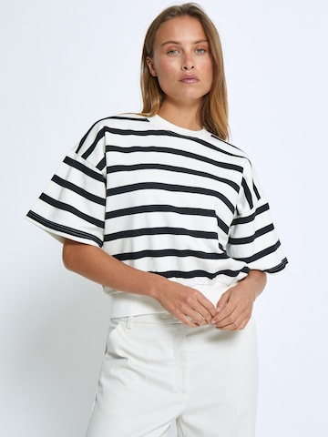 minus Sweatshirt 'Estella' in Black: front