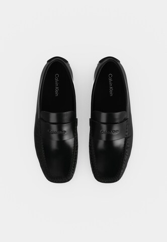 Mocassino di Calvin Klein in nero: superiore
