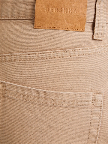 Bershka Loose fit Cargo trousers in Beige