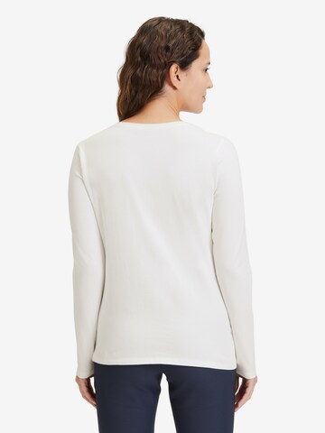 T-shirt Betty Barclay en blanc