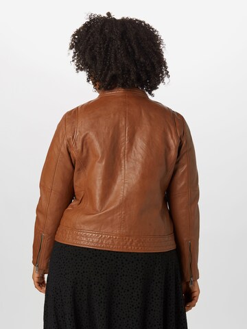 Esprit CurvesPrijelazna jakna - smeđa boja