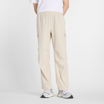 new balance Regular Cargobroek in Beige: voorkant