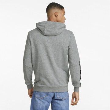 PUMA Sweatshirt in Grau