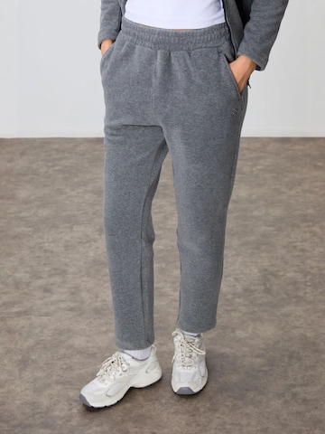 Survêtement Tommy Life en gris