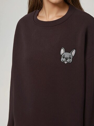 Hiccup Dressipluus 'Sweatshirts', värv pruun