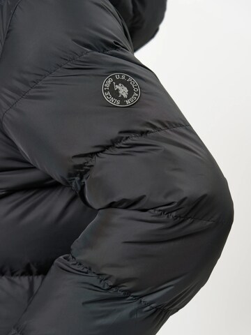 Manteau d’hiver 'Gisla' U.S. POLO ASSN. en noir