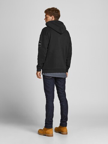 JACK & JONES Sweatshirt in Zwart