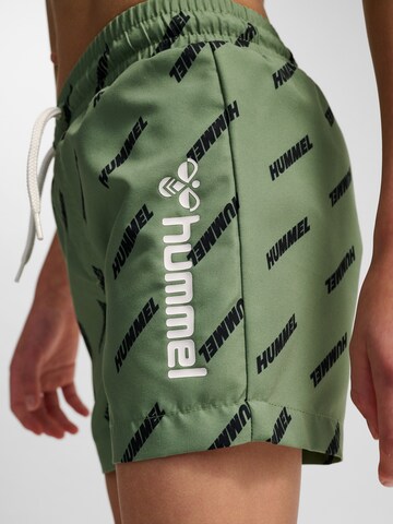 Maillot de bain de sport 'Chill' Hummel en vert
