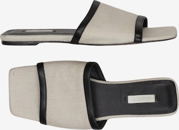 Arket Sandalen 39 in Beige: Vorderseite