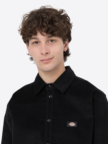 DICKIES Regular Fit Skjorte 'Wilson' i sort