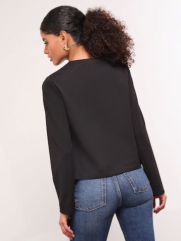 Lipsy Between-season jacket in Black