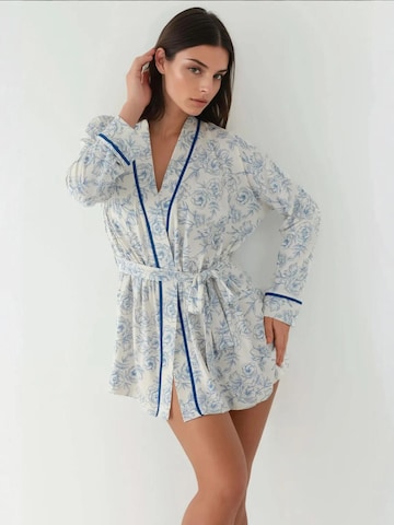 Accappatoio corto di Hiccup in bianco