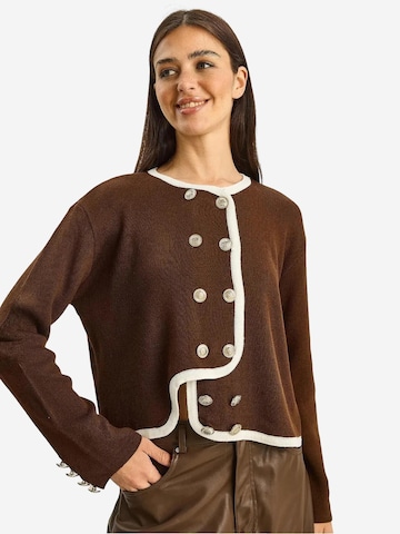 Cardigan Bianco Lucci en marron