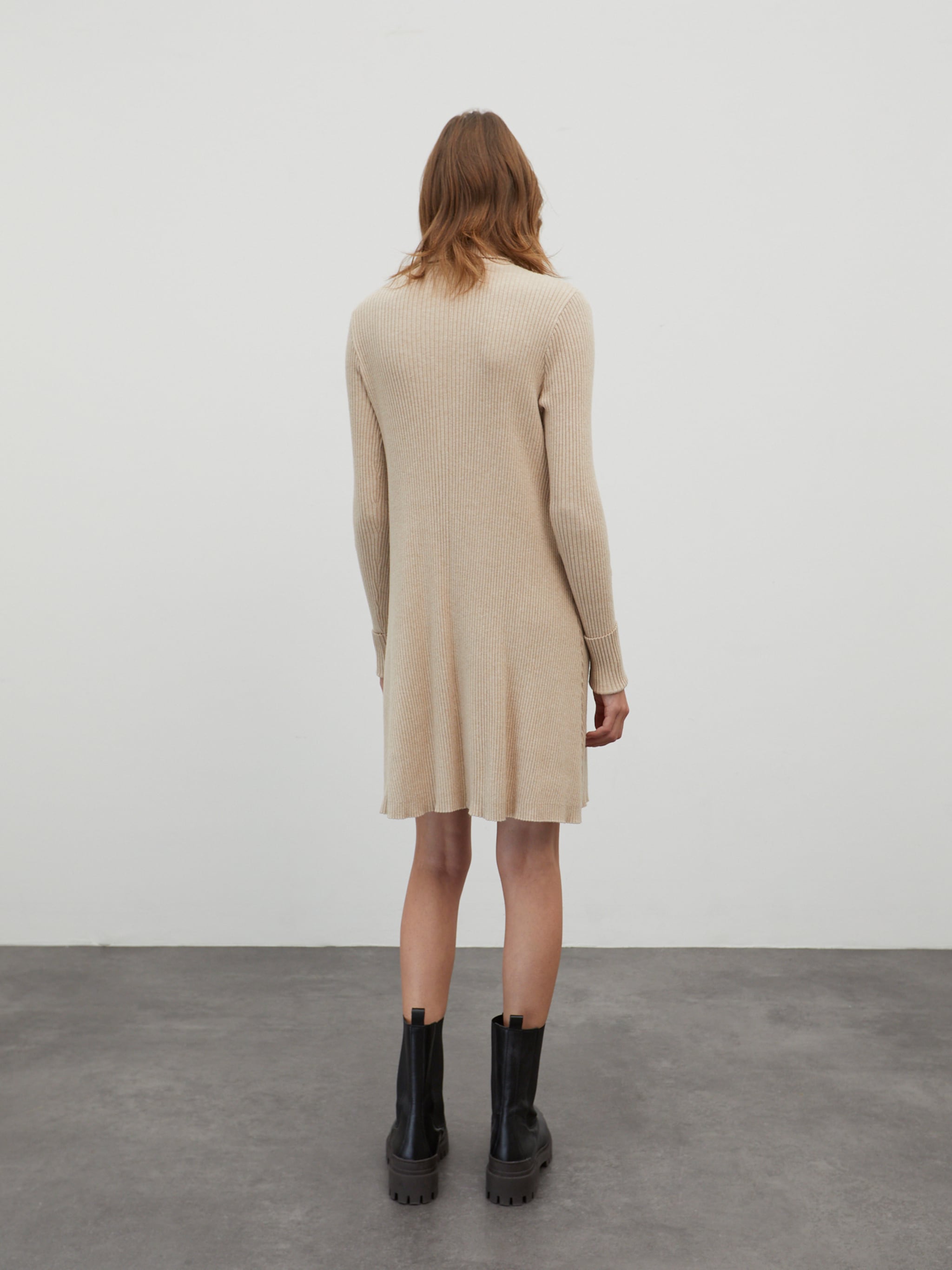 EDITED Produits Robe 'Conny' beige