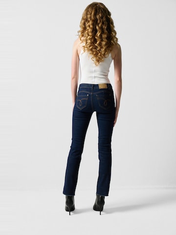 Coupe slim Jean KOROSHI en bleu