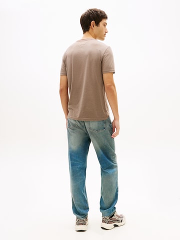 T-Shirt Tommy Jeans en gris